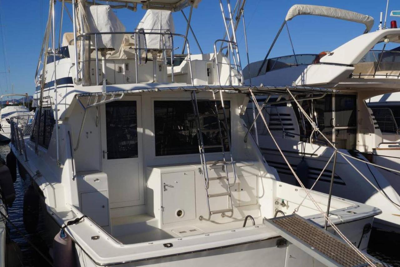 Boat Accommodations Barcelona Sant Adrià de Besòs Exterior foto