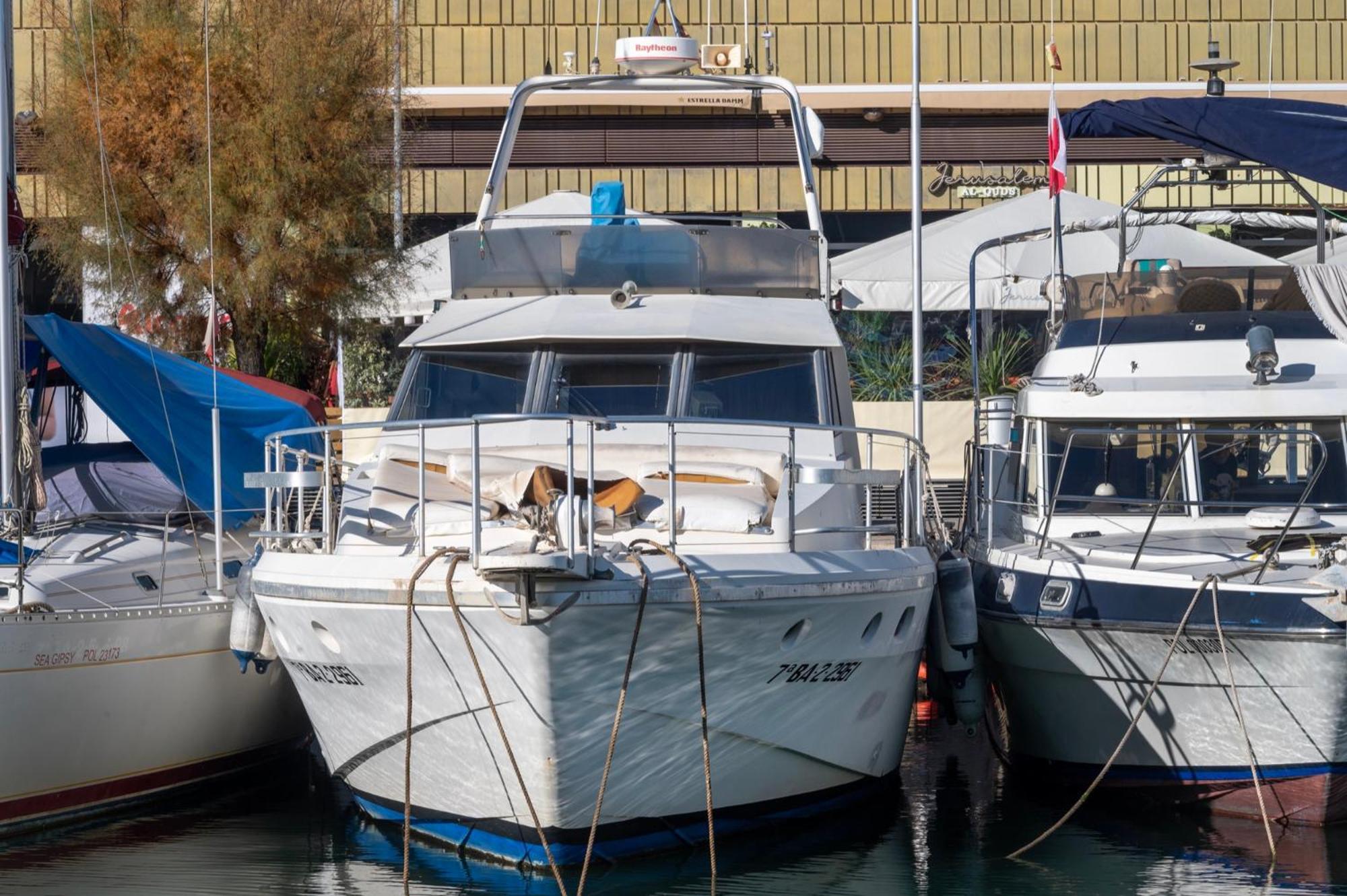 Boat Accommodations Barcelona Sant Adrià de Besòs Exterior foto