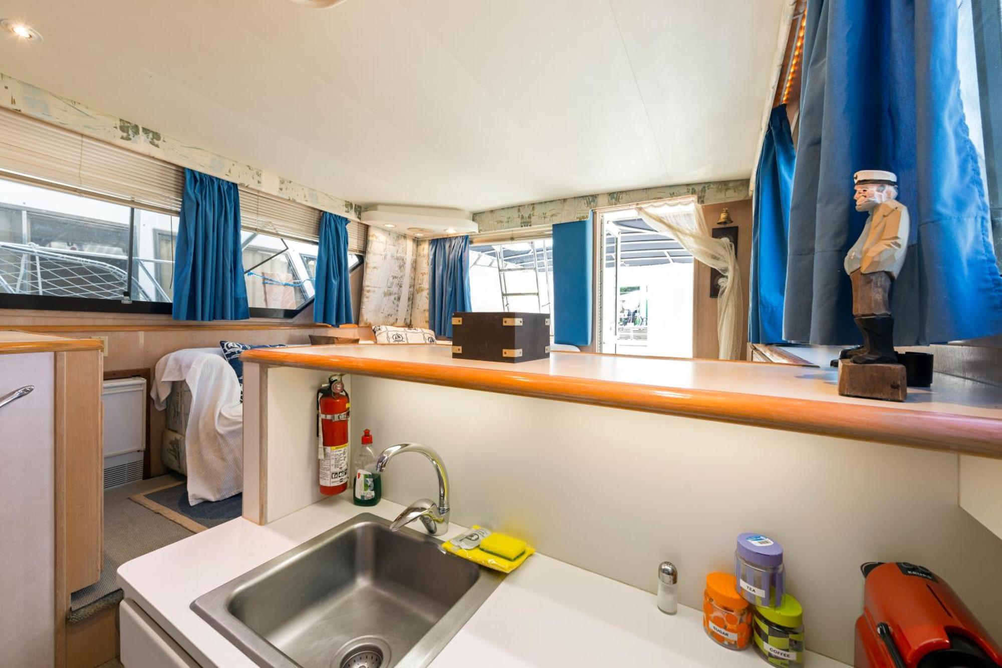Boat Accommodations Barcelona Sant Adrià de Besòs Habitación foto