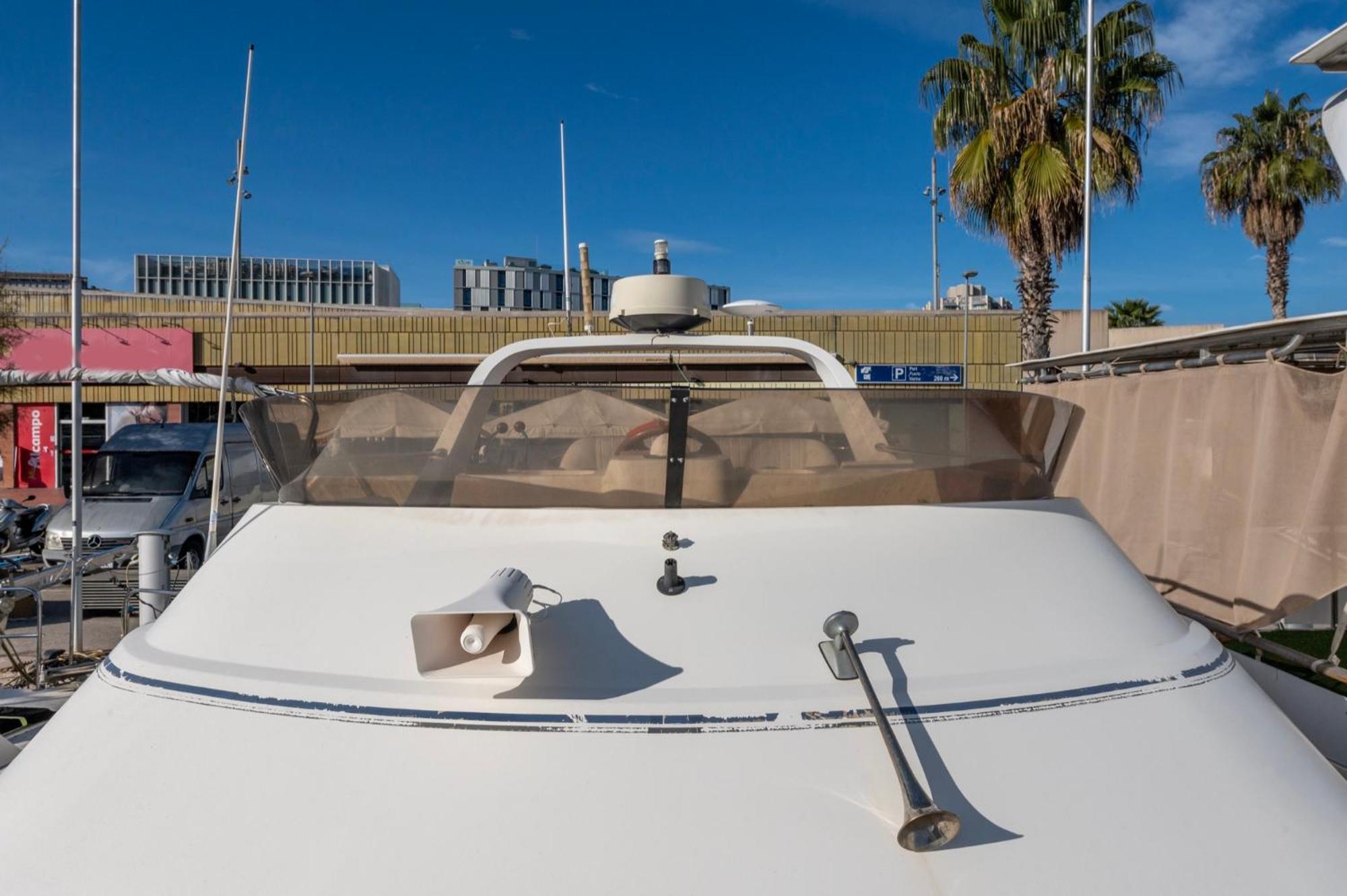 Boat Accommodations Barcelona Sant Adrià de Besòs Exterior foto