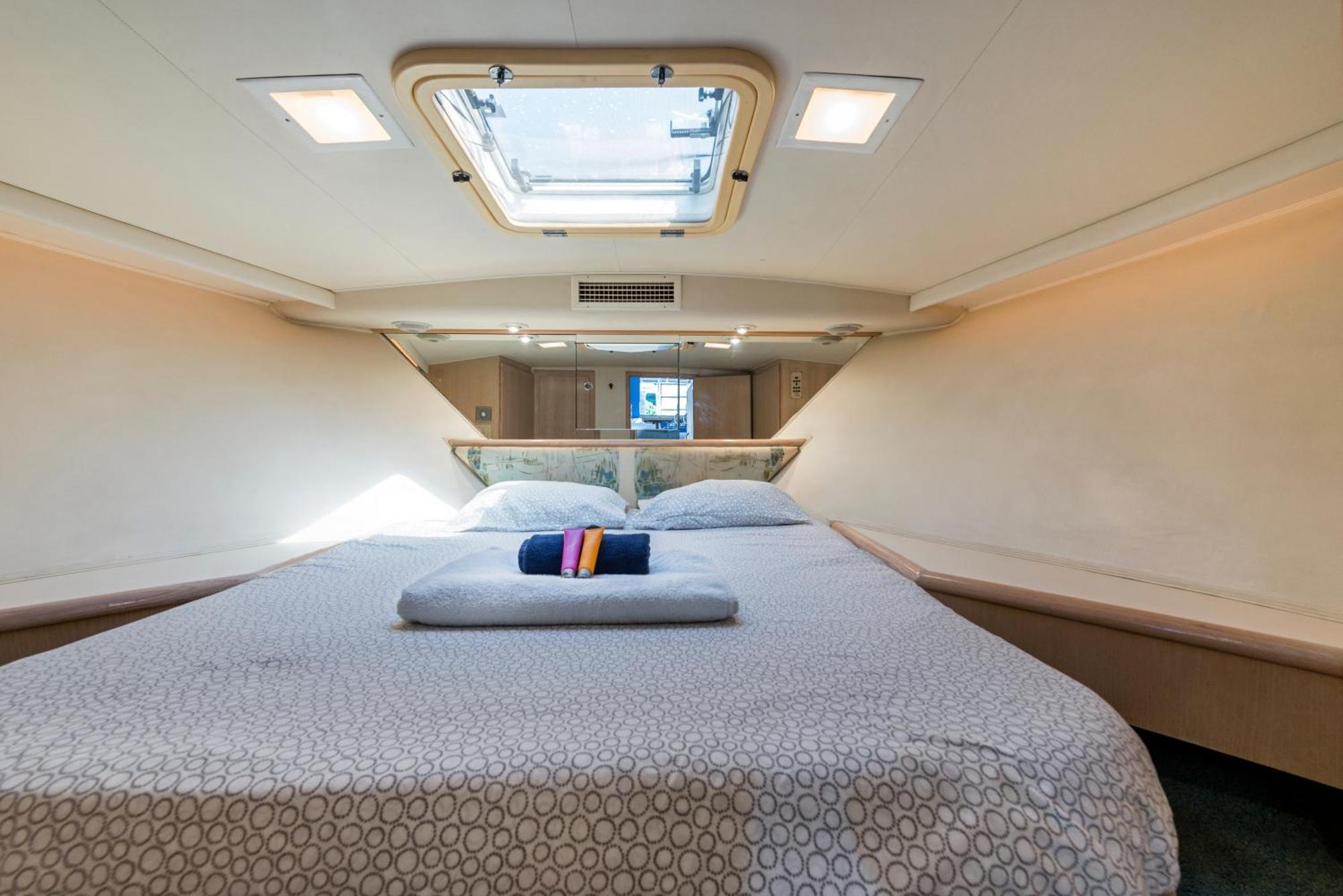 Boat Accommodations Barcelona Sant Adrià de Besòs Habitación foto