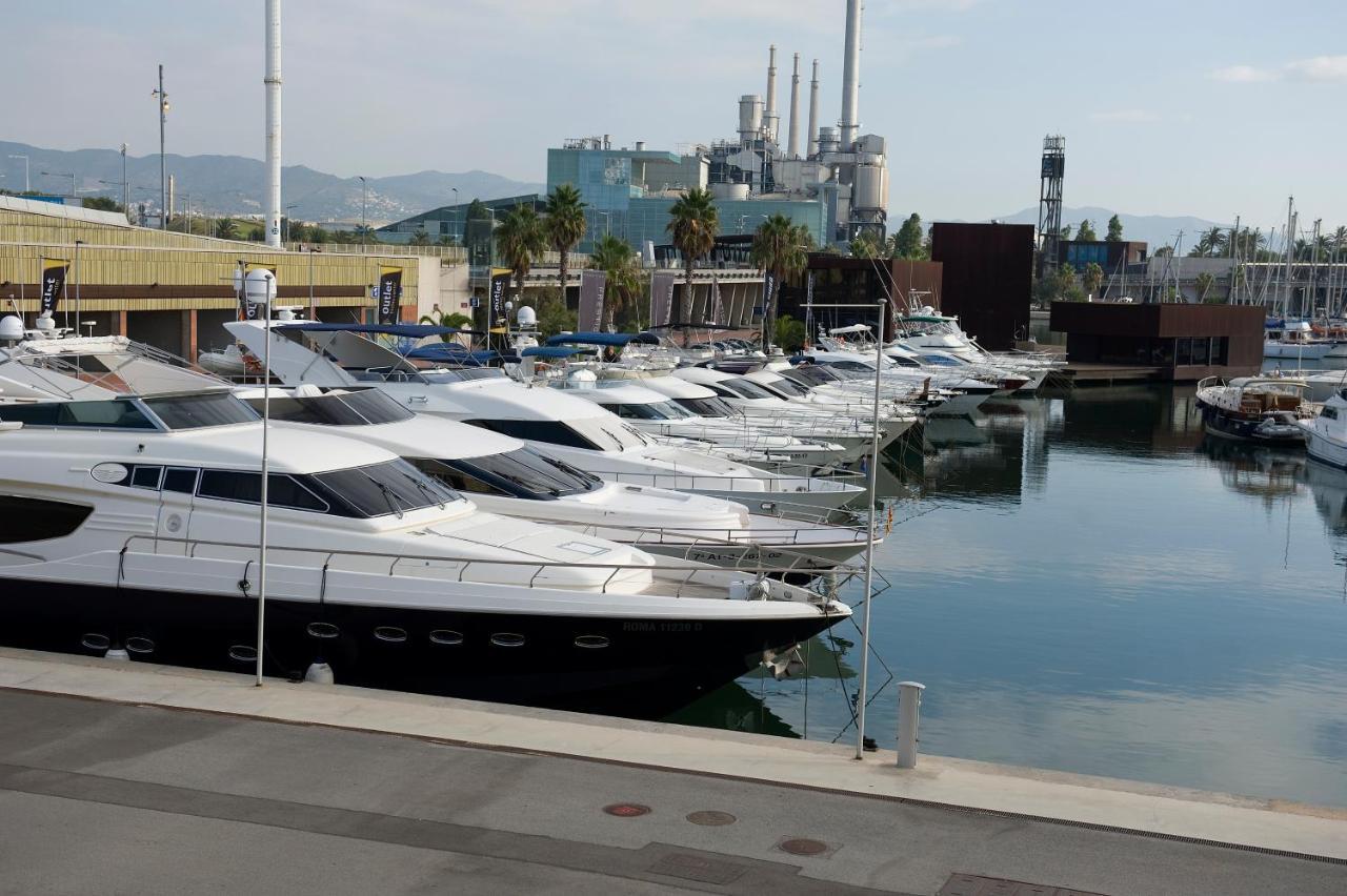 Boat Accommodations Barcelona Sant Adrià de Besòs Exterior foto