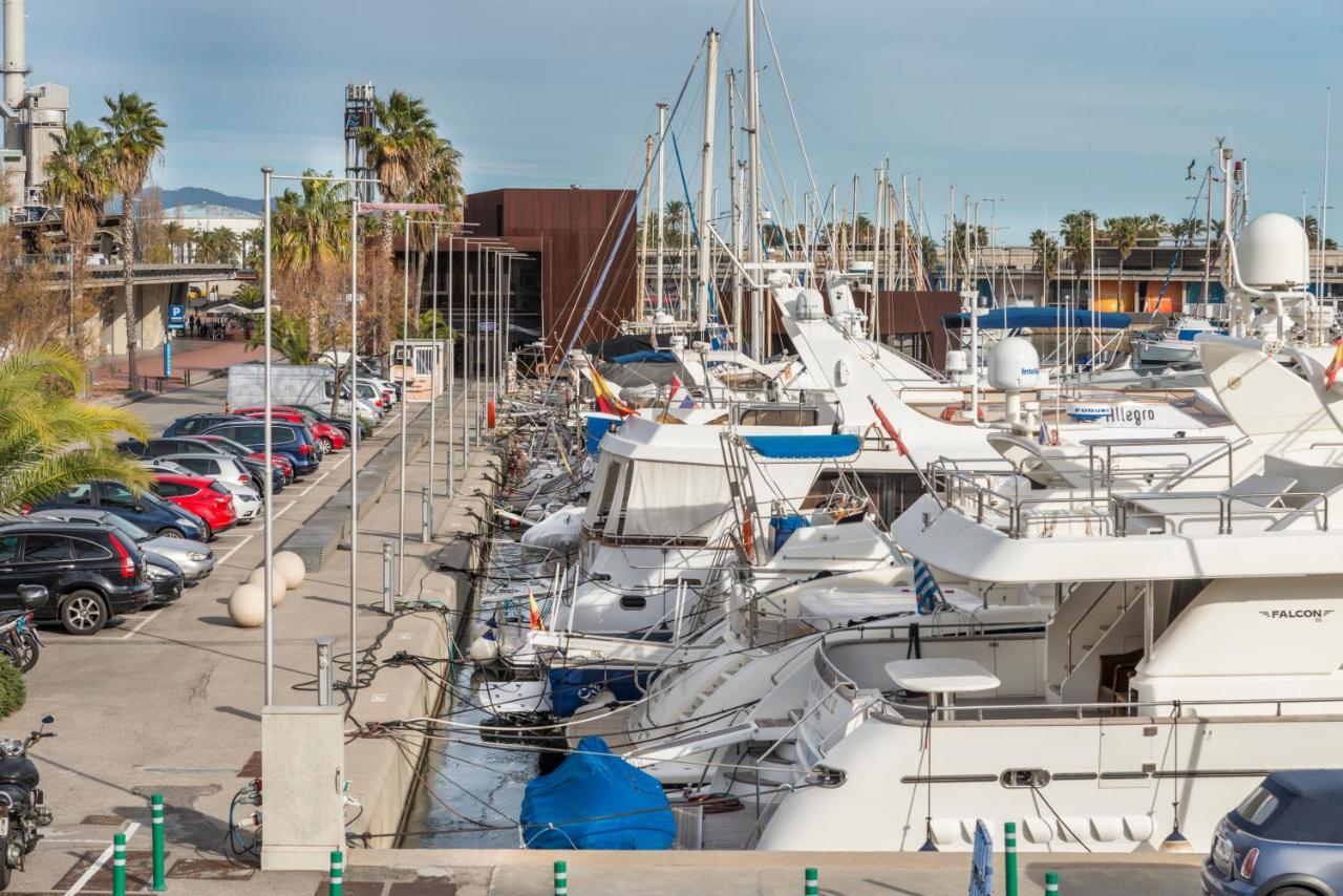 Boat Accommodations Barcelona Sant Adrià de Besòs Exterior foto